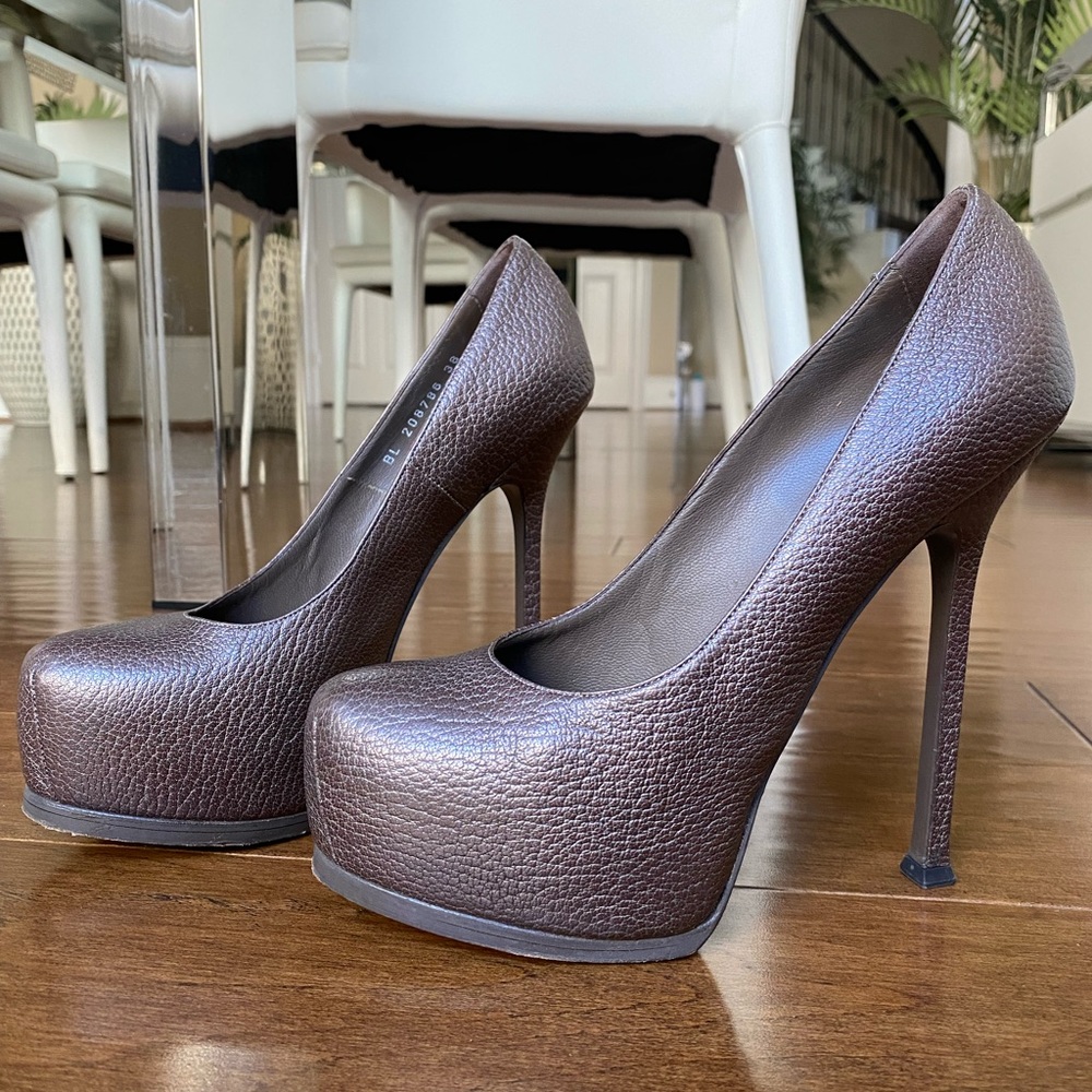 YSL Tribtoo Pumps